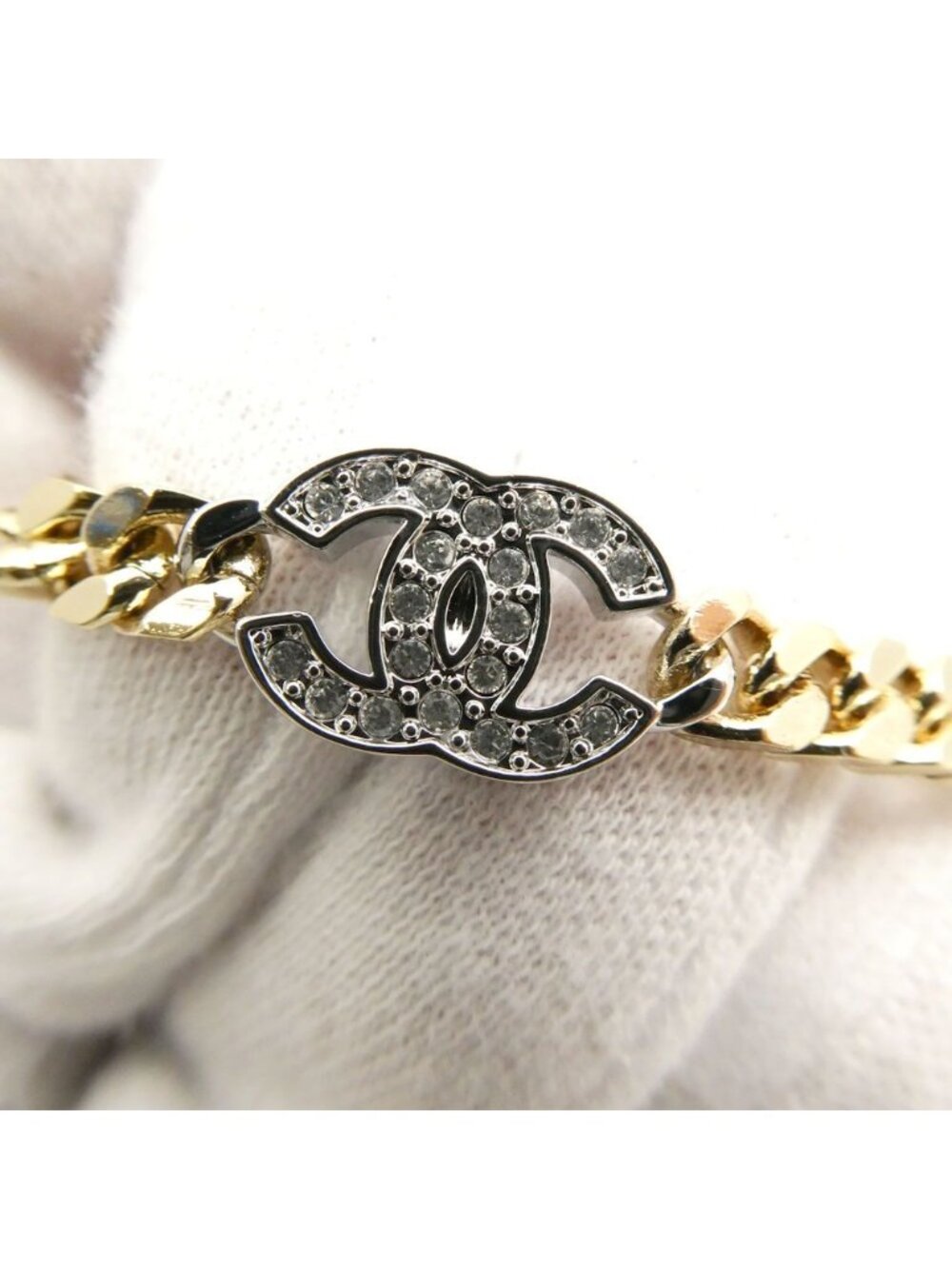 ★SOLD★ Chanel a Necklace 1 Piece CC Logo Lightstone - Picture 7 of 7